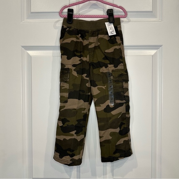 The Children’s Place‎ Boys Cargo Pants Size 3T NWT - Picture 1 of 3